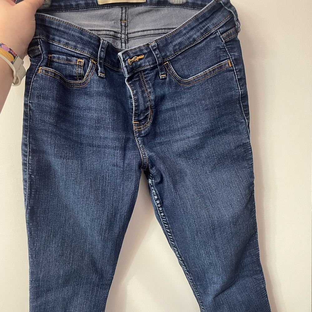 Hollister jeans